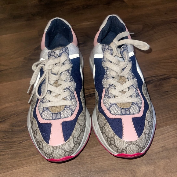 Gucci Shoes - Gucci sneakers